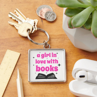 Llavero Una chica enamorada del diseño de libros
