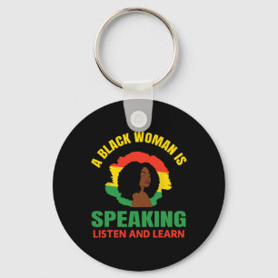 Llavero Una mujer negra está hablando Escucha y aprende hi