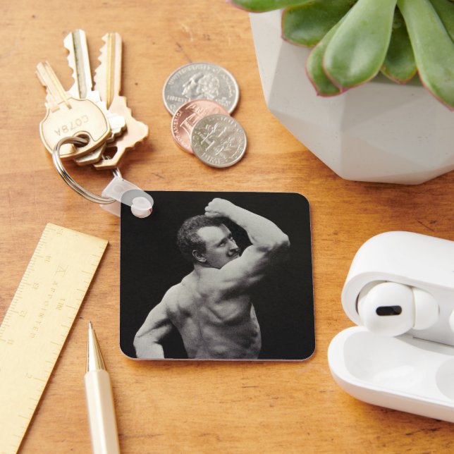 Llavero Una nueva postura de los hombres fuertes: la const (Escritorio )