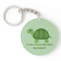 Una tortuga divertida soy la tortuga que golpea al