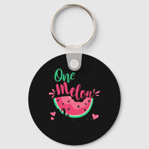 Llavero Uno En Una Fiesta De Cumpleaños De Verano De Melón