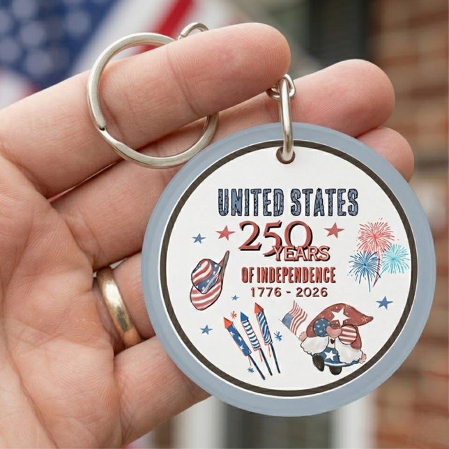 Llavero US 250th Anniversary Patriotic Gnome (USA 250th Anniversary Patriotic Gnome Keychain)