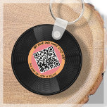 Llavero Vinilo | DJ musical | Código QR<br><div class="desc">Presentamos nuestra cadena de claves QR Code de vinilo de personalizable estilo LP - el accesorio perfecto para el profesional de la música! Este llavero cuenta con un elegante disco LP de vinilo en rosa y naranja, junto con un código QR que puede vincularse a su propia música. Con nuestra...</div>
