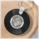 Llavero Vinilo | DJ musical | Código QR<br><div class="desc">Presentamos nuestra cadena de claves QR Code de vinilo de personalizable estilo LP - el accesorio perfecto para el profesional de la música! Este llavero cuenta con un elegante disco LP de vinilo en gris y blanco, junto con un código QR que puede vincularse a su propia música. Con nuestra...</div>