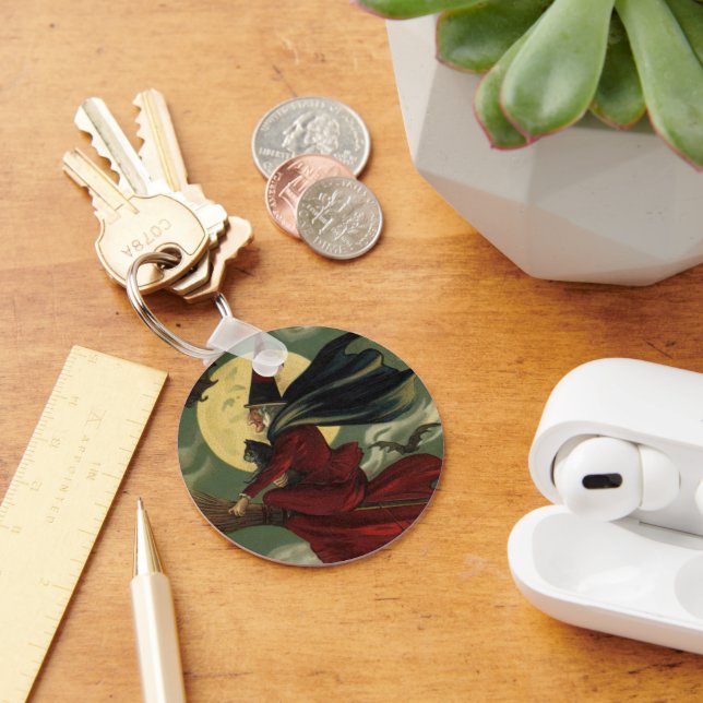 Llavero Vintage Halloween Witch Riding Broomstick con gato (Escritorio )