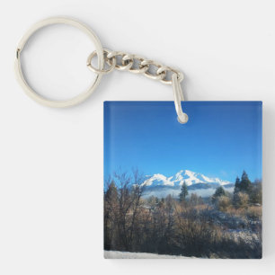 Llavero Vista de invierno en el Monte Shasta, CA