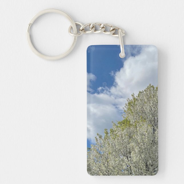 Llavero White Tree Blue Sky Clouds Photo (Frente)