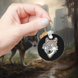 Llavero Wolf Head Art<br><div class="desc">Este diseño fue creado a través del arte digital. Se puede personalizar haciendo clic en el botón personalizar y cambiando el color, agregando un nombre, iniciales o tus palabras favoritas. Contáctame en colorflowcreations@gmail.com si quieres tener este diseño en otro producto. Compra mi pintura de acrílico abstracta original a la venta...</div>