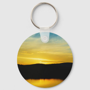 Llavero Yellow Mt Lake Sunset