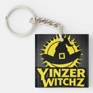 Llavero YinzerWitchz