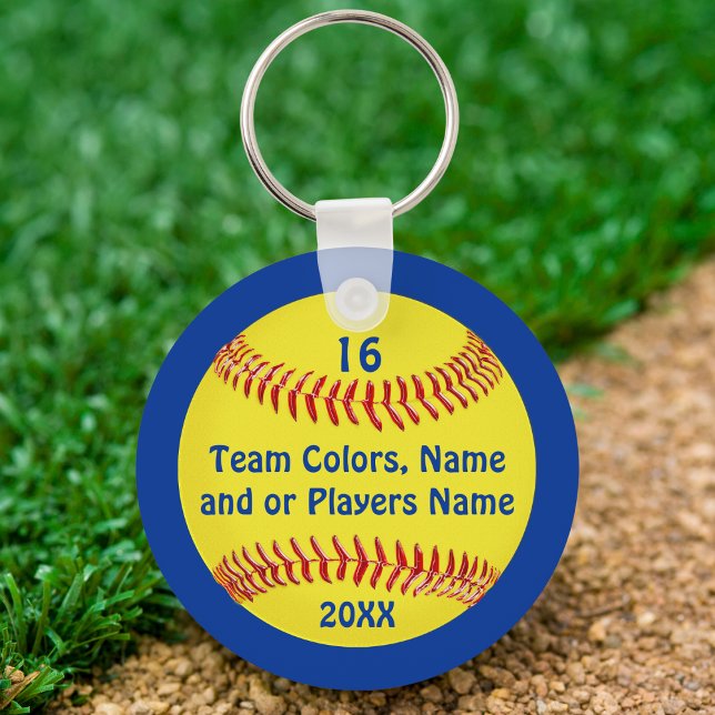 LLAVEROS DE SOFTBOL CON NOMBRE DEL EQUIPO Y JUGADO (Softball team gift ideas for girls. Blue, softball keychains, Softball party favors or any occasion.)