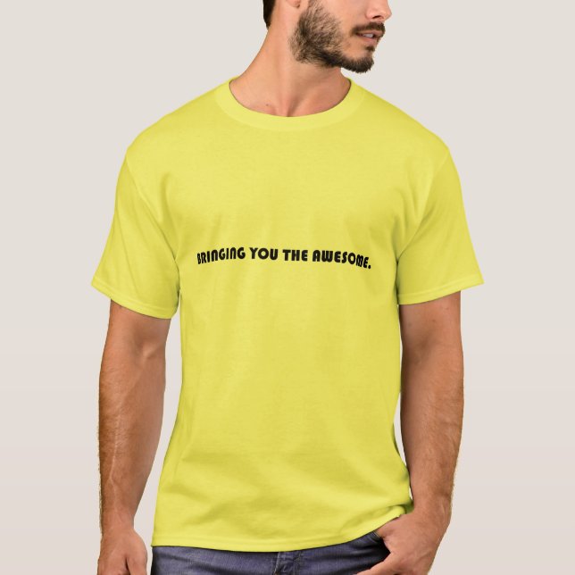 Llevándote la asombrosa camiseta (Anverso)