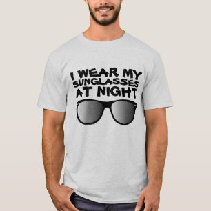 LLEVO MIS VIDRIOS DE SOL EN CAMISETAS NOCTURNAS