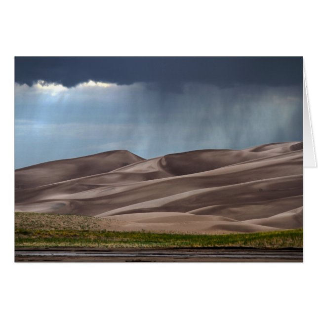 Lluvia en las grandes dunas de arena (Anverso (Horizontal))