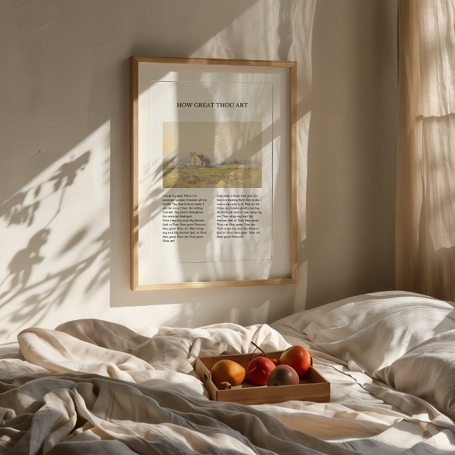 Lo Grande Que Es La Impresión De Pared De Himno Vi (Framed "How Great Thou Ar" hymn wall art with autumn lake painting, styled in cozy, minimalist room.)