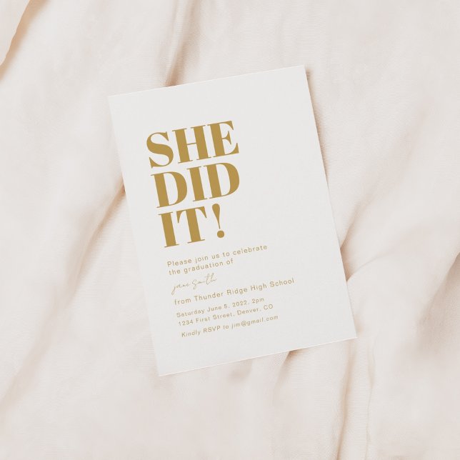 ¡Lo Hizo! Plantilla de invitación de grupo de grad (Subido por el creador)