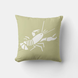 LOBSTER WHITE sobre almohada verde caqui