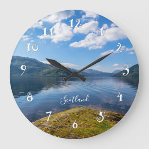 Loch Lomond en Escocia, reloj de pared hermoso