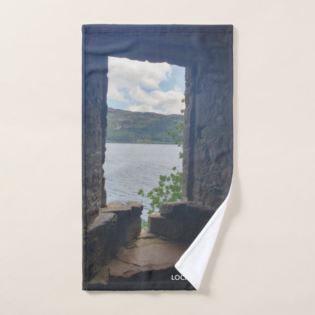 Loch Ness visto desde el Castillo de Urquhart (Toalla de mano)