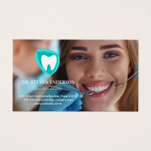Logotipo dental   Dentista Limpiando Dientes
