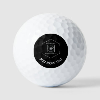Logotipos de texto con fondo negro en bolas de gol