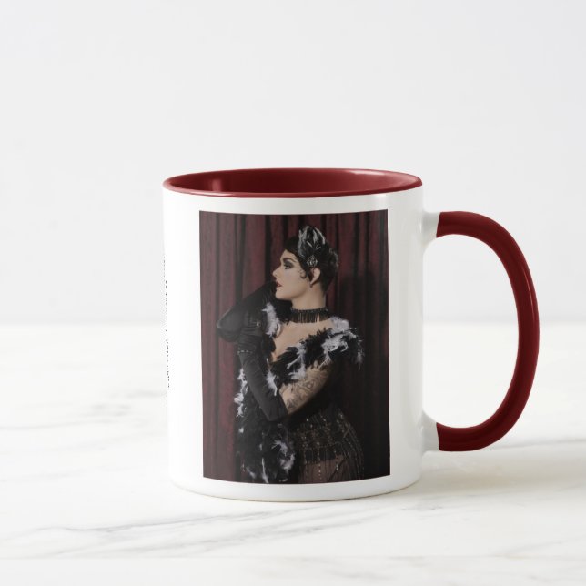 Lola - Taza (Derecha)
