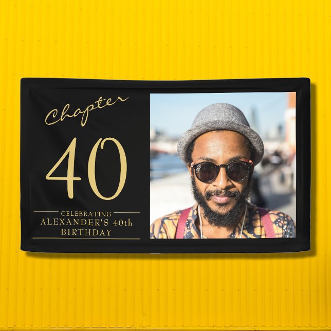 Lona 40.ª foto de oro negro (A stylish 40th birthday banner in black and gold with your text and favorite photo.)