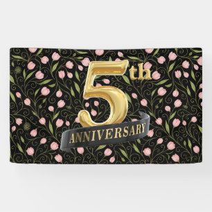 Lona 5.º aniversario flor rosa en negro