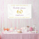 Lona 60 y Fabulous Elegant 60th Birthday Gold Purple<br><div class="desc">Celebra tus sesenta años con este banner de nombre personalizado y reconoce este maravilloso hito de 60 años con elegante,  moda,  gracia. Sesenta estilo,  minimalista,  tipografía en oro y púrpura anunciando que tienes 60 años y es fabuloso</div>