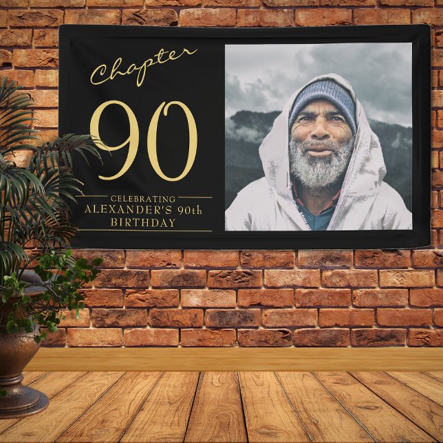 Lona 90.ª foto de oro negro (Make that 90th birthday party really special with a unique personalized black and gold wall banner.)