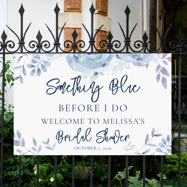 Lona Algo Azul Antes de Floral Despedida de Soltera (Dusty Blue Floral Script Something Blue Bridal Shower Banner)