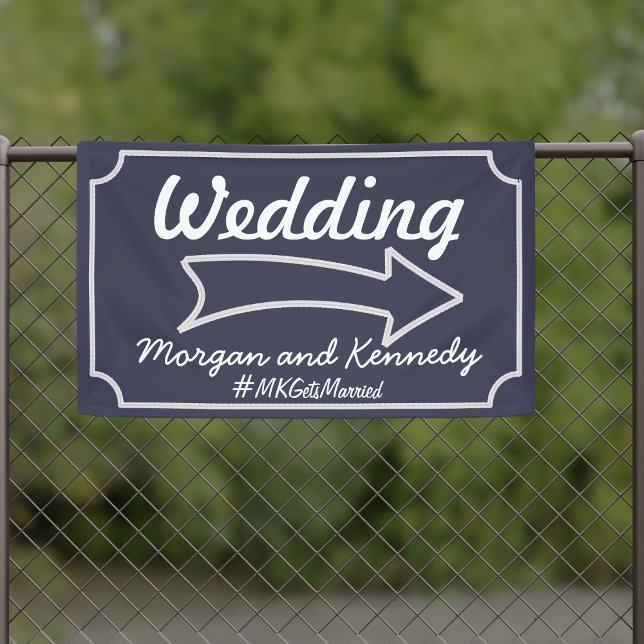 Lona Banner de Boda derecho de flecha de dirección azul (If your wedding is pointing to the right, here's the banner just for you. Add your names!)