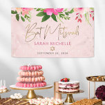 Lona Bat Mitzvah color de agua rosa floral dorado guión<br><div class="desc">¡Encantado de dar la bienvenida a cada huésped del fiesta Bat Mitzvah de su hija! Cuelga este impresionante banner moderno, elegante y personalizado para añadir a su día especial. Una acuarela floral de moda, impresionante, rosa y melocotón con una tipografía de Relieve metalizado dorado falso, Estrella de David y rosa...</div>