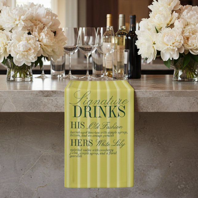 Lona Bebidas de Firma con Raya Chartreuse Elegante para (Elegant Chartreuse Stripe Signature Drinks Wedding Banner)