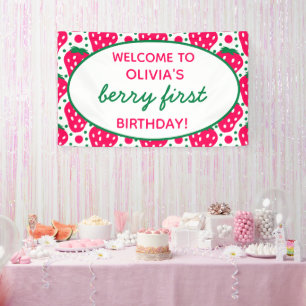 Lona Bienvenida al 1er cumpleaños de la niña Fresa Berr