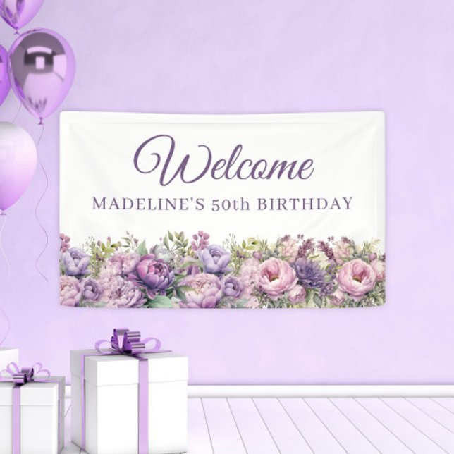 Lona Bienvenida al cumpleaños 50 con flores rosadas y p (Elegant floral and script women's 50th birthday party banner)