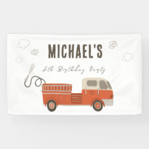 Bienvenida de cumpleaños con camión de bomberos