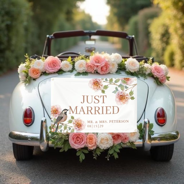 Lona Bird in Flowers Just Married Car Banner (Subido por el creador)