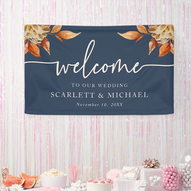 Lona Boda de bienvenida de la Marina (Navy Blue Floral Welcome Wedding Banner by Painted Paperie
)