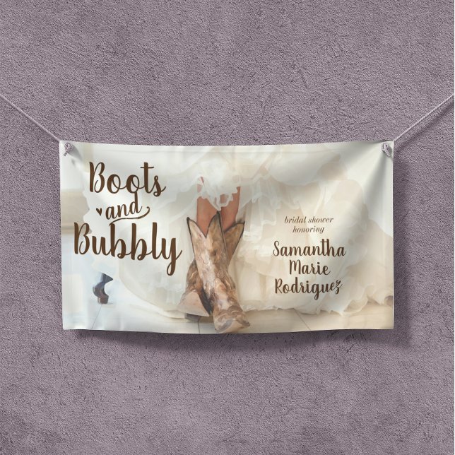 Lona Boots & Bubbly Brigada de Texas en Boots Bridal Sh (Subido por el creador)