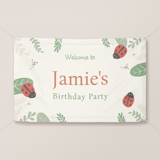 Lona Cartel de bienvenida para la fiesta de cumpleaños  (Ladybird Meadow - 2.5 x 4 foot Birthday Welcome Banner)