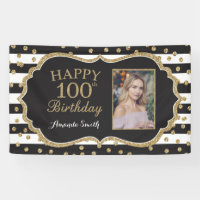 Cartel de feliz cumpleaños número 100. Foto de Pur