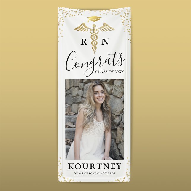 Lona Clase de 2023 | Puerta de graduación médica (Subido por el creador)