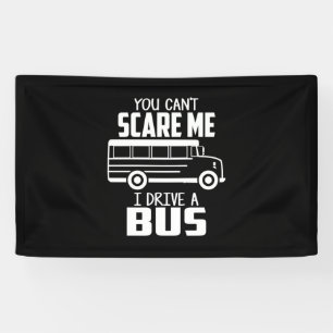 Lona Conduciendo Un Autobús