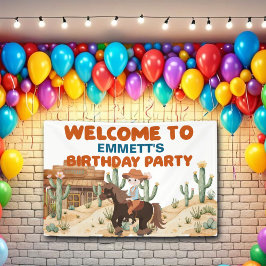 Lona Cowboy en la fiesta de cumpleaños de caballo