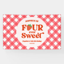 Cuatro Fiestas de cumpleaños de fresa dulce de sie