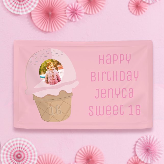 Lona Dulce 16 Fiesta de Crema de Hielo Rosado foto cump (Happy Birthday to your 16 year old. Doesn't time fly! Just add their photo, name and age to this)