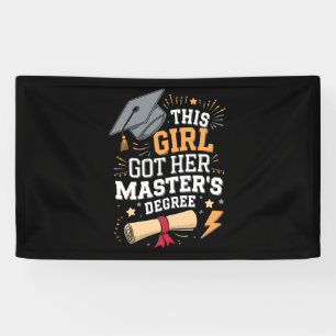 Lona Esta chica se graduó de maestría