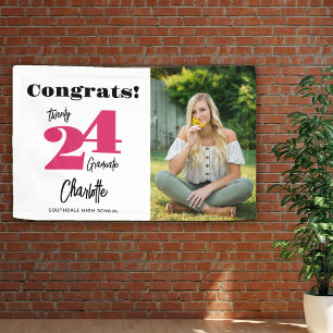Lona Estandarte de foto de graduado Congrats rosa 2026 