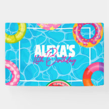 Fiesta de cumpleaños en la piscina